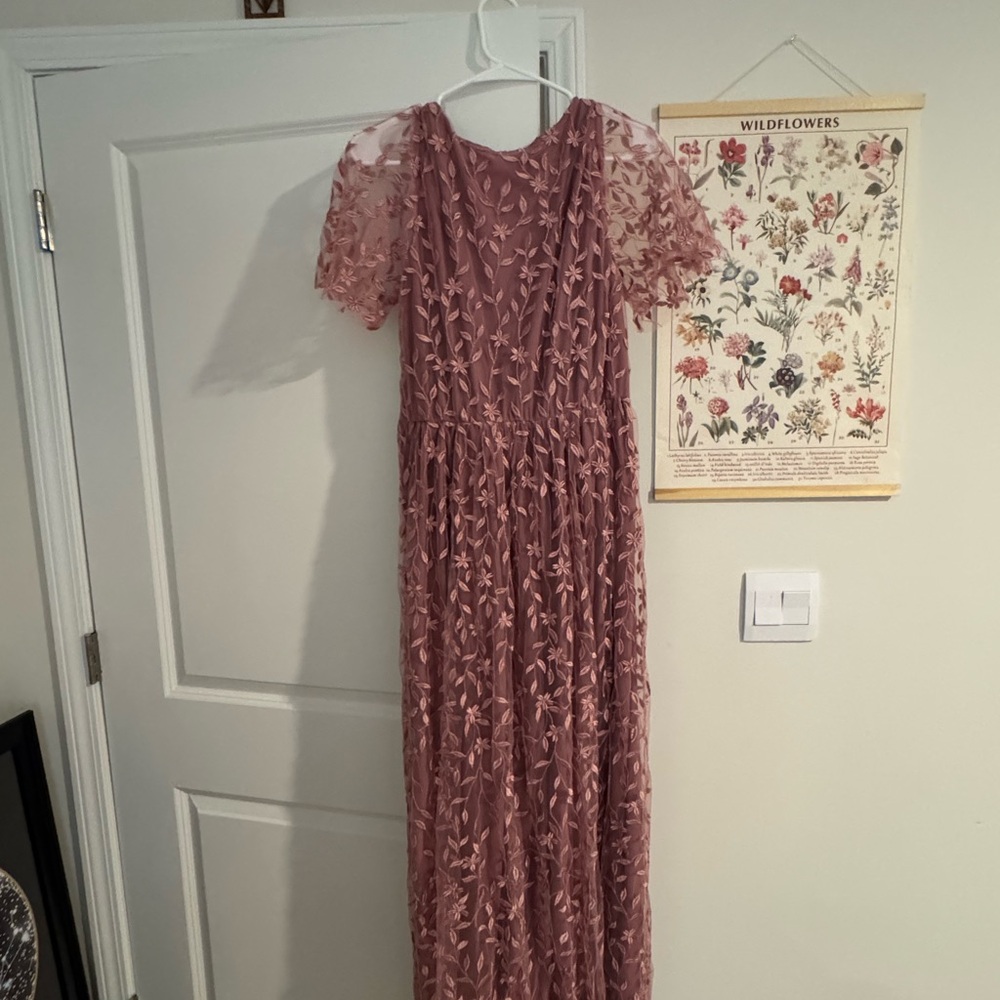 Baltic Born Mauve Lace Maxi Dress - Picture 5 of 6